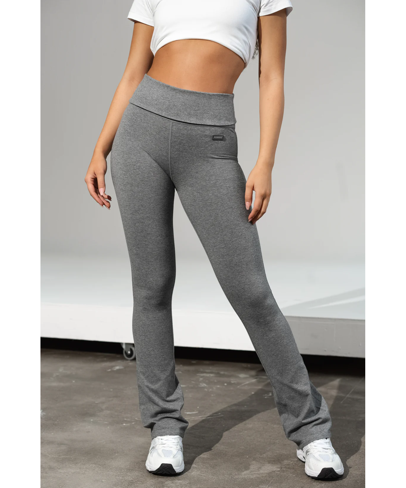 Dark grey best sale workout leggings