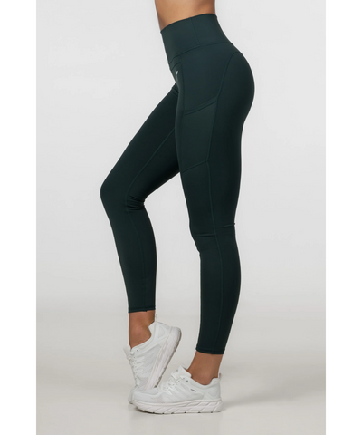 Famme sportswear clearance