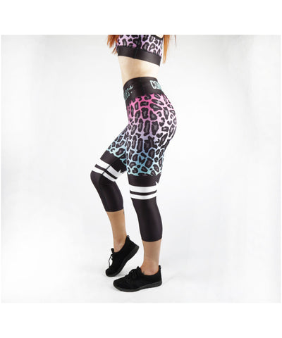 Combat Dollies Fuchsia Fall Capri Fitness Leggings