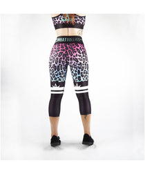 Combat Dollies Fuchsia Fall Capri Fitness Leggings