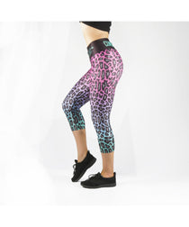 Combat Dollies Complete Fuchsia Fall Capri Fitness Leggings