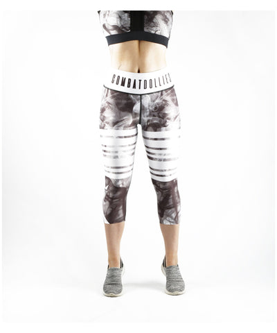 Combat Dollies Smoking Capri Fitness Leggings