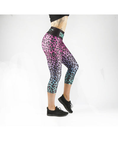 Combat Dollies Complete Fuchsia Fall Capri Fitness Leggings